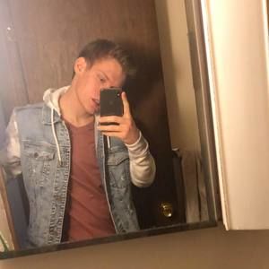 Meet your Posher, Jordan